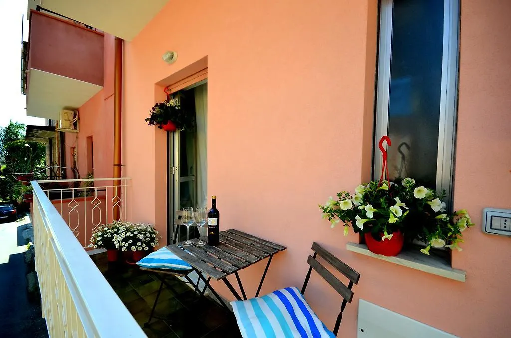 Naxos Sea Holiday Apartments Giardini-Naxos
